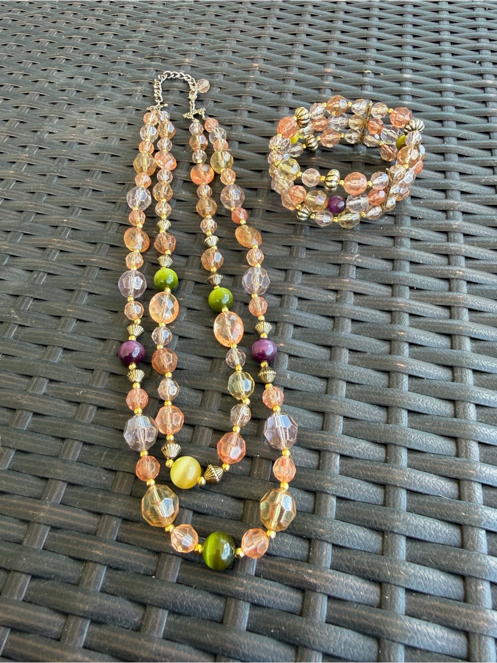 Vintage-Inspired Multi-Strand Bead Necklace and Bracelet Set - Peach and Green